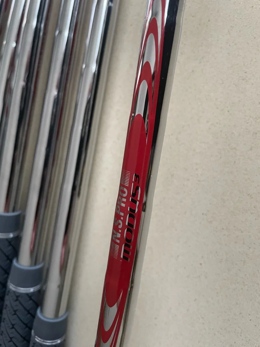 Taylormade P790 Irons 2022 - Image 2