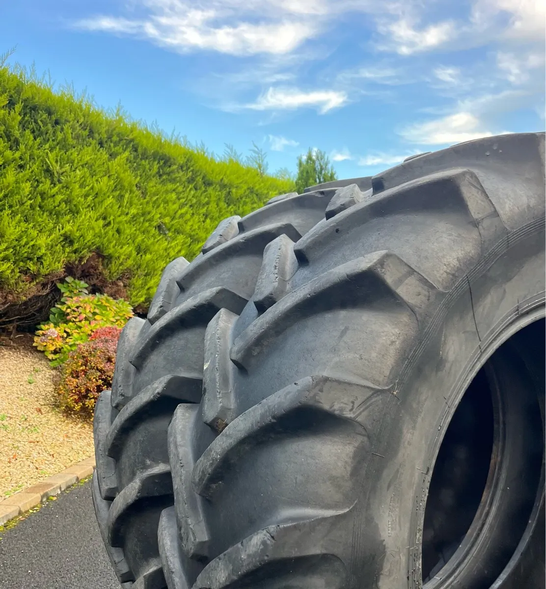 18.4 R34 Tractor Tyres 50/60% - Image 3