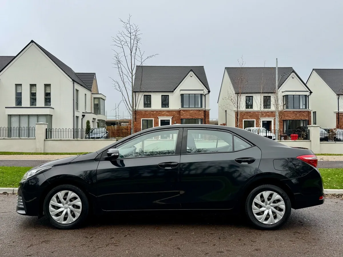 2017 Toyota Corolla D4D - NCT 3-27 - - Image 3