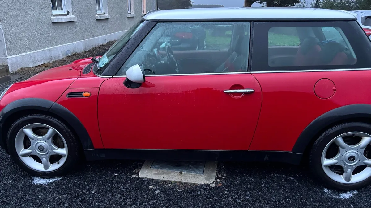 Mini Copper - Image 3