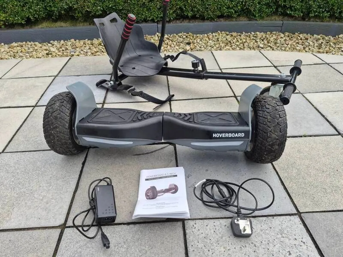 Hooverboard with Kart Accessory Kit - Image 1