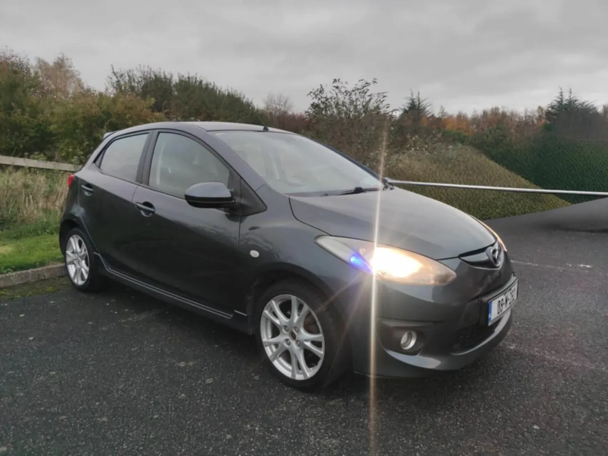 Mazda Mazda2 2008 - Image 2
