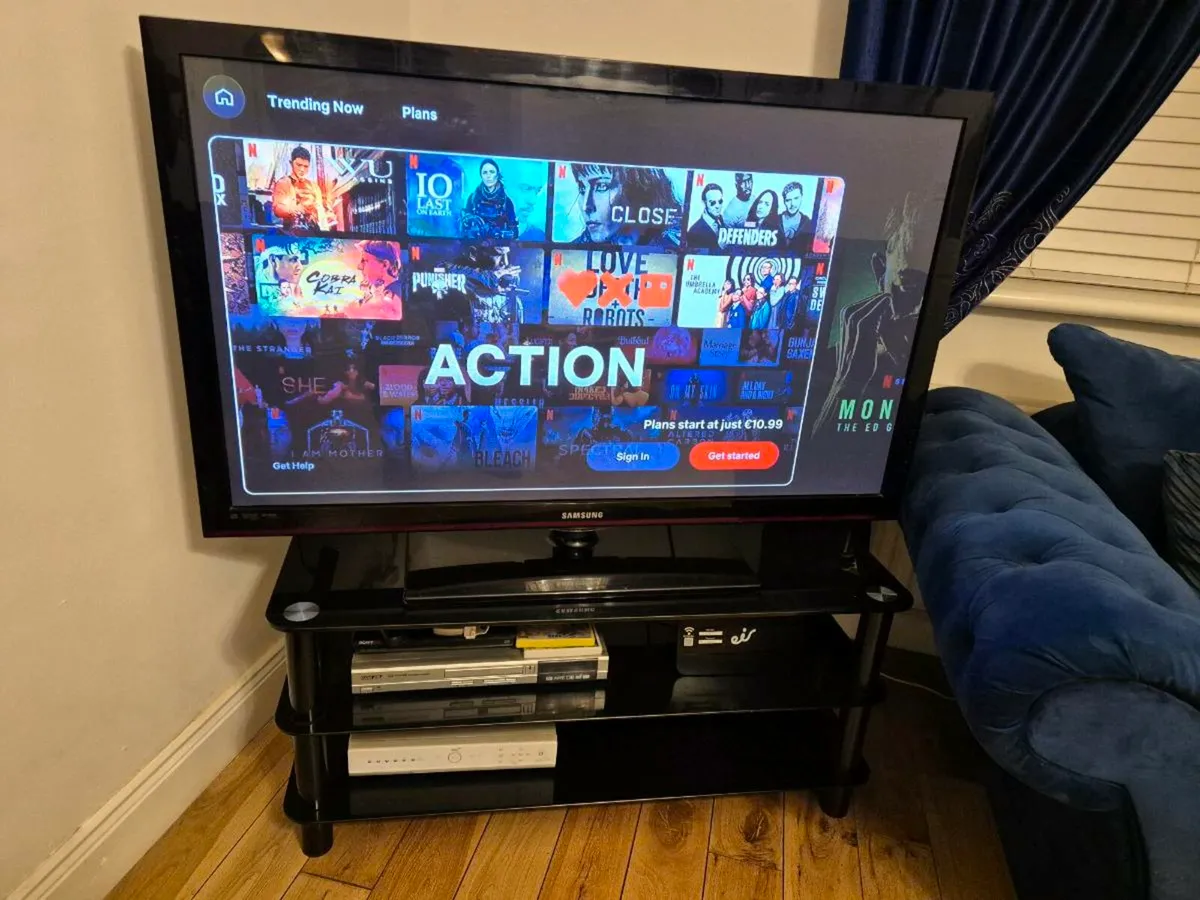 50" Samsung TV not snart with stsnd