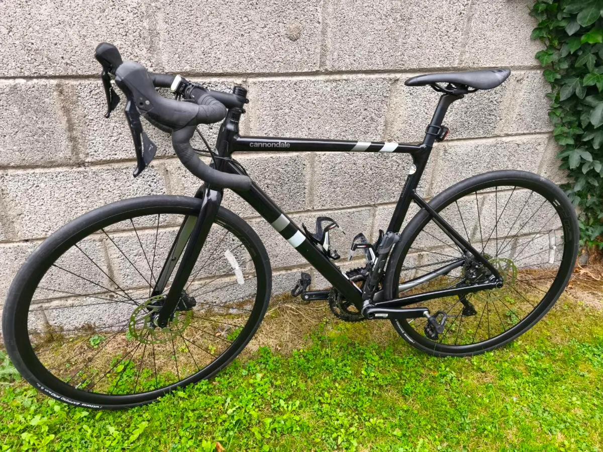 Cannondale CAAD 13 Shimano 105 - Image 1