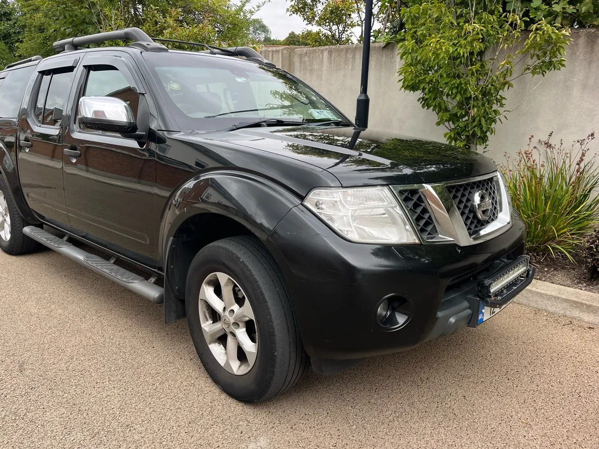 Nissan Navara D40 Automatic - Image 3