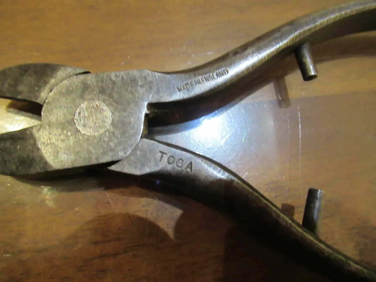 antique vintage PLIERS cottage pub man cave rustic - Image 3