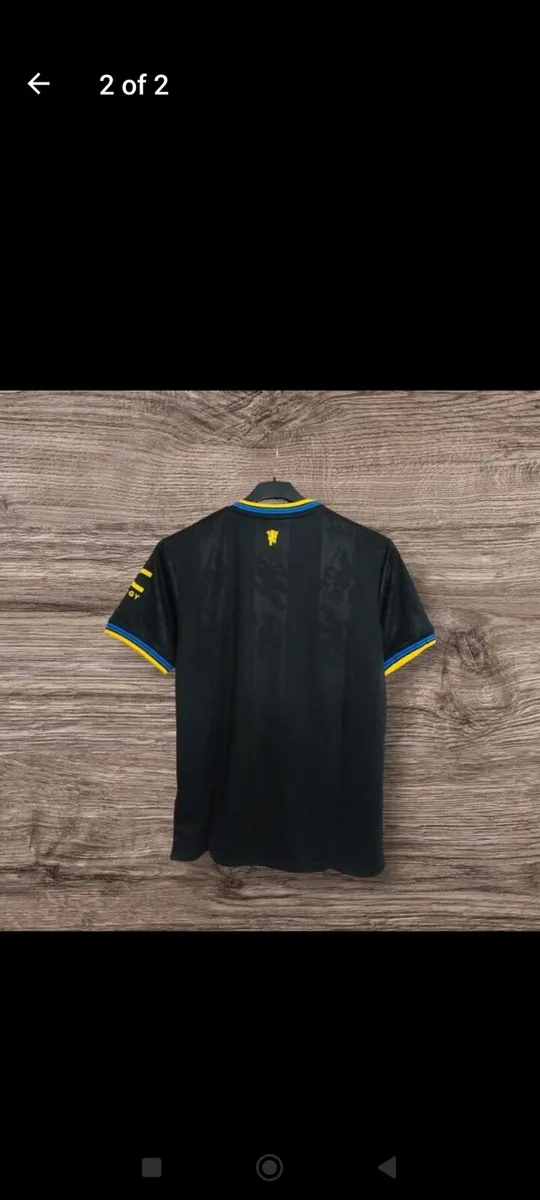 MAN UTD ( 3RD ) JERSEY , SIZE ,M , L . - Image 2