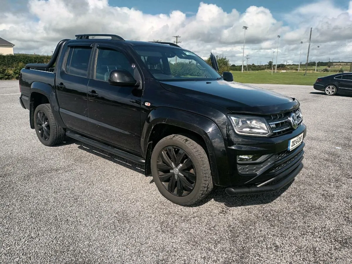 2020 AMAROK BLACK EDITION V6 - Image 1