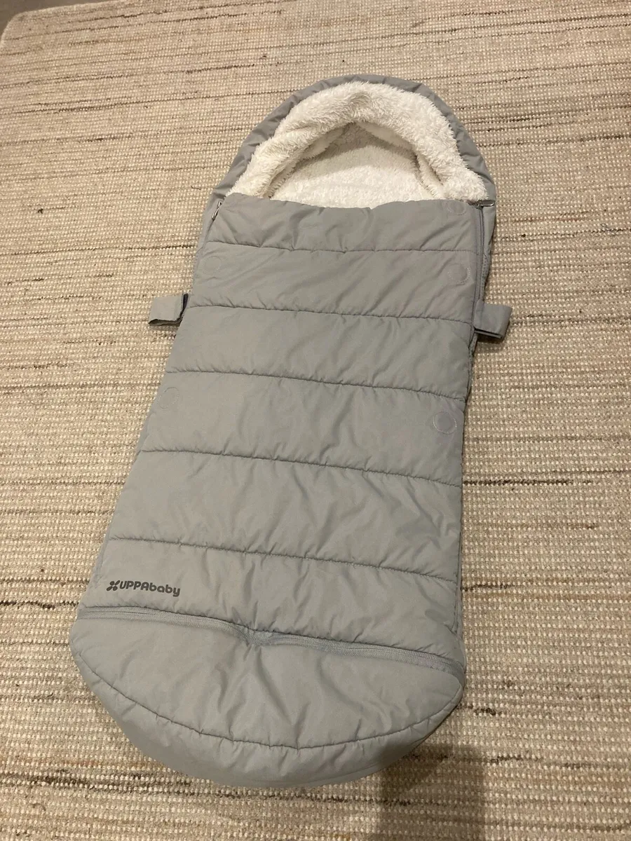 Uppababy Vista Footmuff - Like New - Image 1