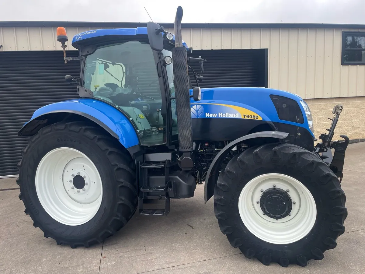 LATE 2011 NEWHOLLAND T6080 - Image 3