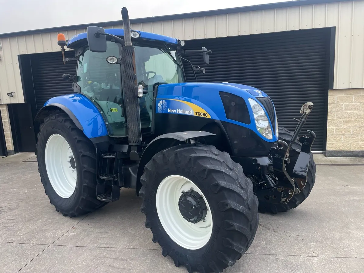 LATE 2011 NEWHOLLAND T6080 - Image 4