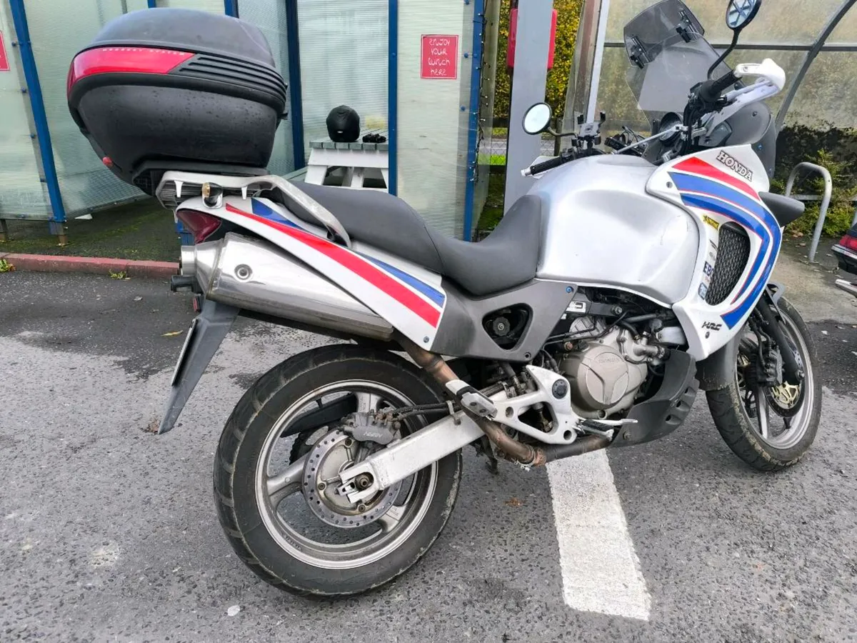 Honda Varadero 1000 - Image 2