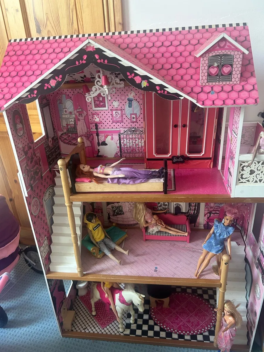 Barbie items - Image 2