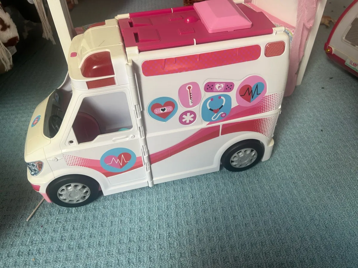 Barbie items - Image 4