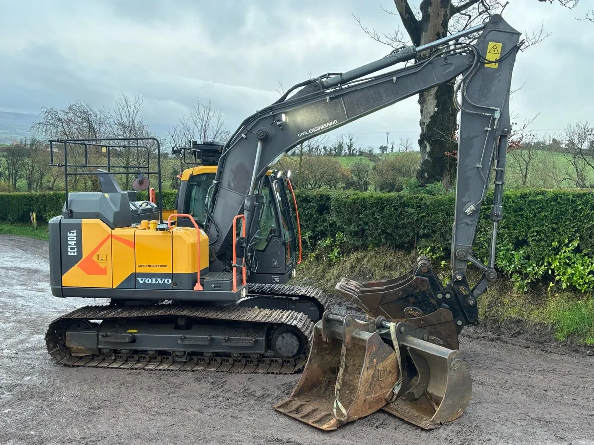 Volvo EC140 - Image 2