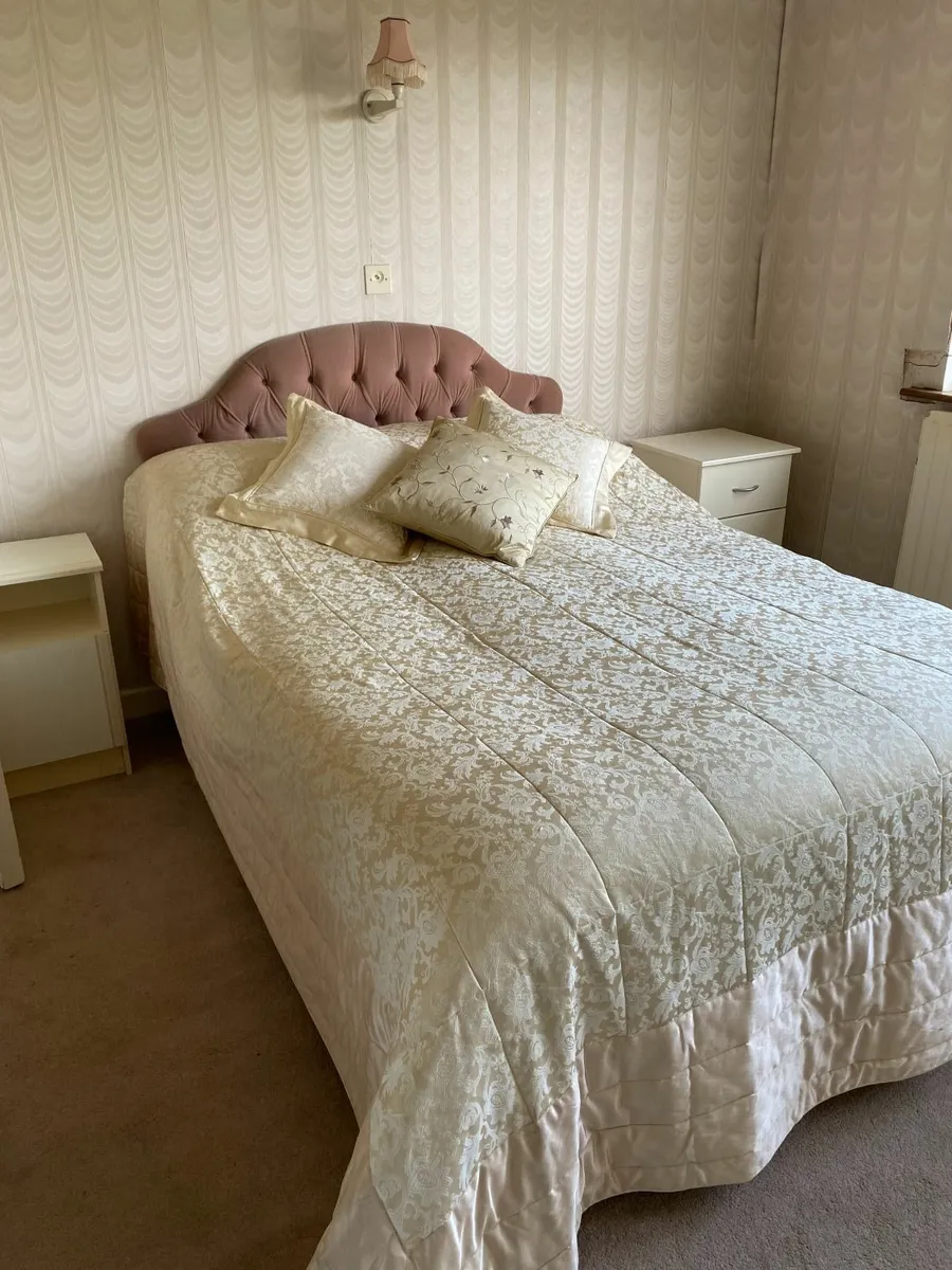 Double Divan Bed  (4'6") - Image 3