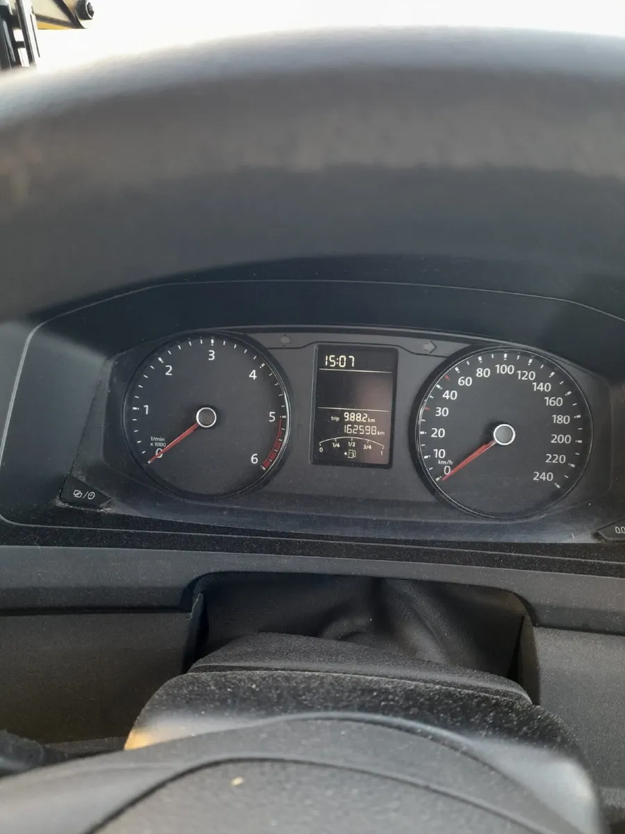 Volkswagen Transporter Campervan - Image 2