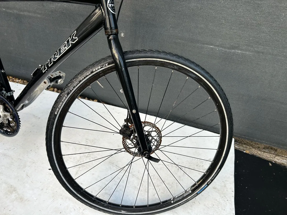 Trek  FX 7.3 ❗️Open 7 days of the week ❗️ - Image 3