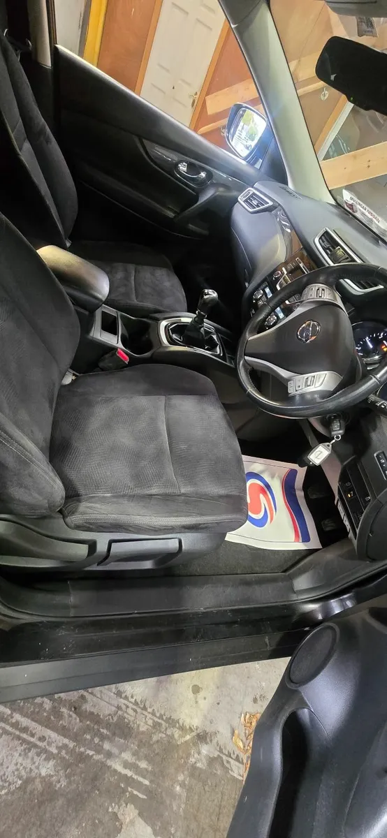 Nissan X-Trail 2017 - Image 2