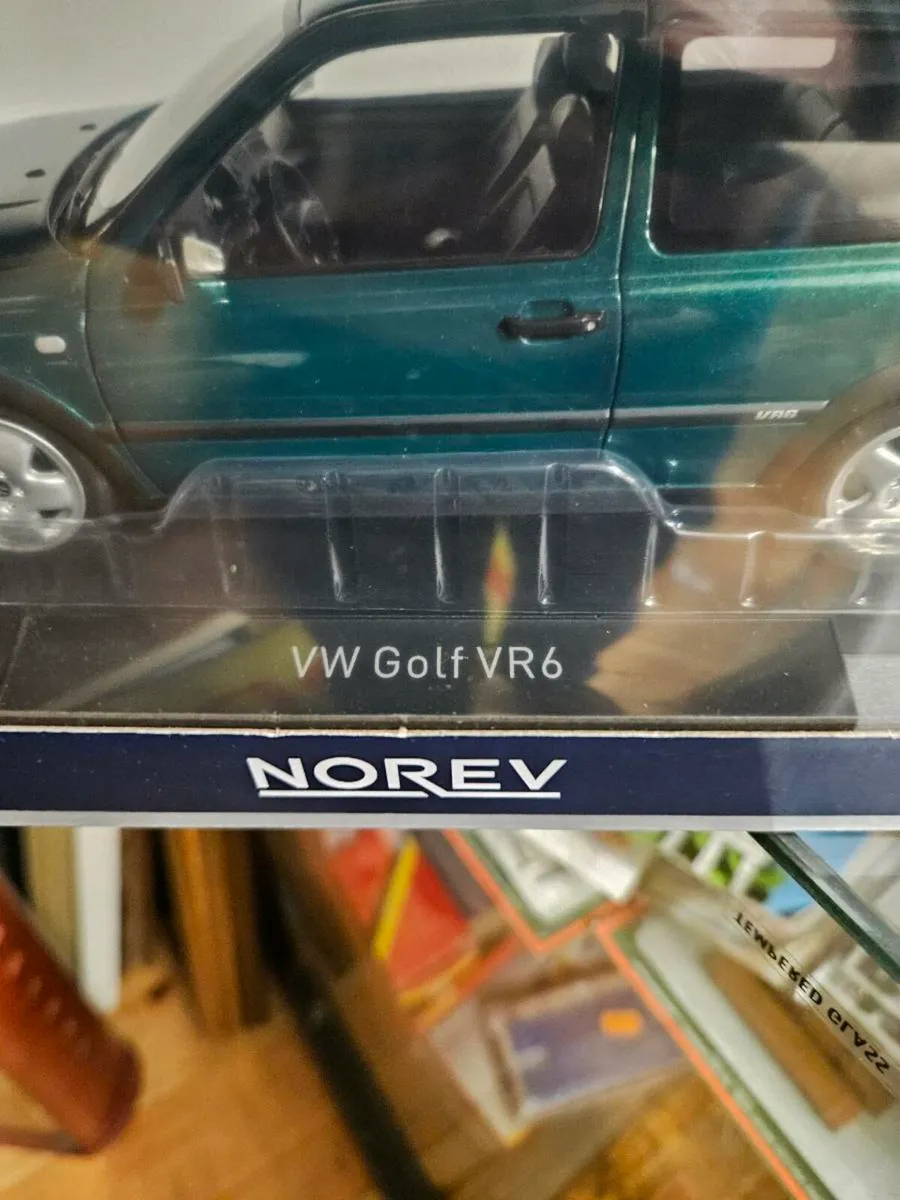 Circus Norev VW Golf VR6 1.18 - Image 3