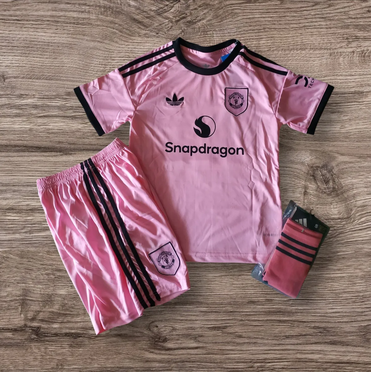 MAN UTD ( GOALKEEPER/LAMMENS 31) ,6/7 , 7/8 YRS - Image 2