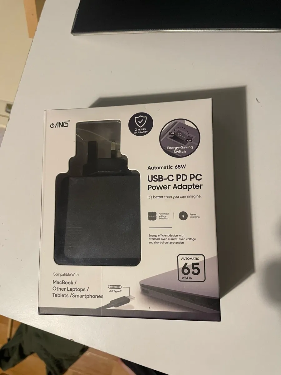 Laptop charger - Image 1