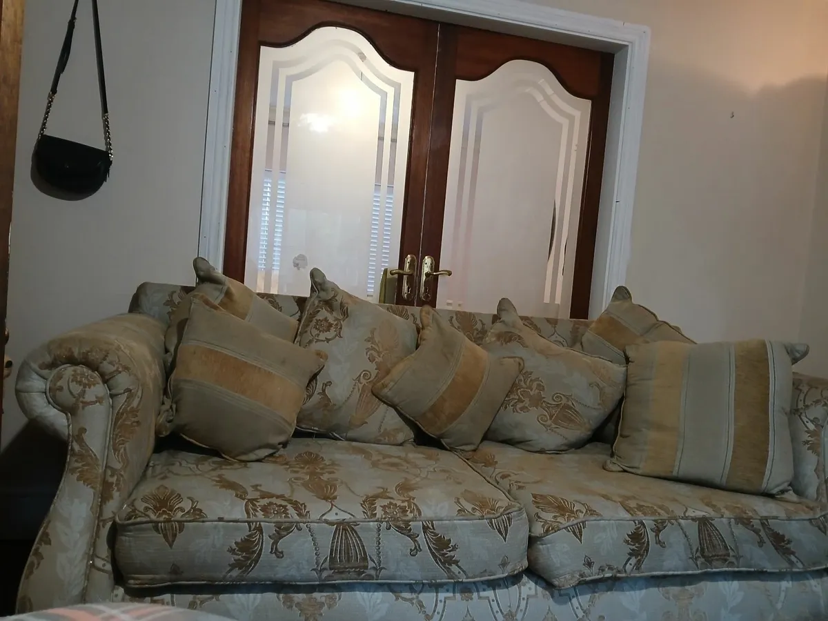 Sofa - Image 2