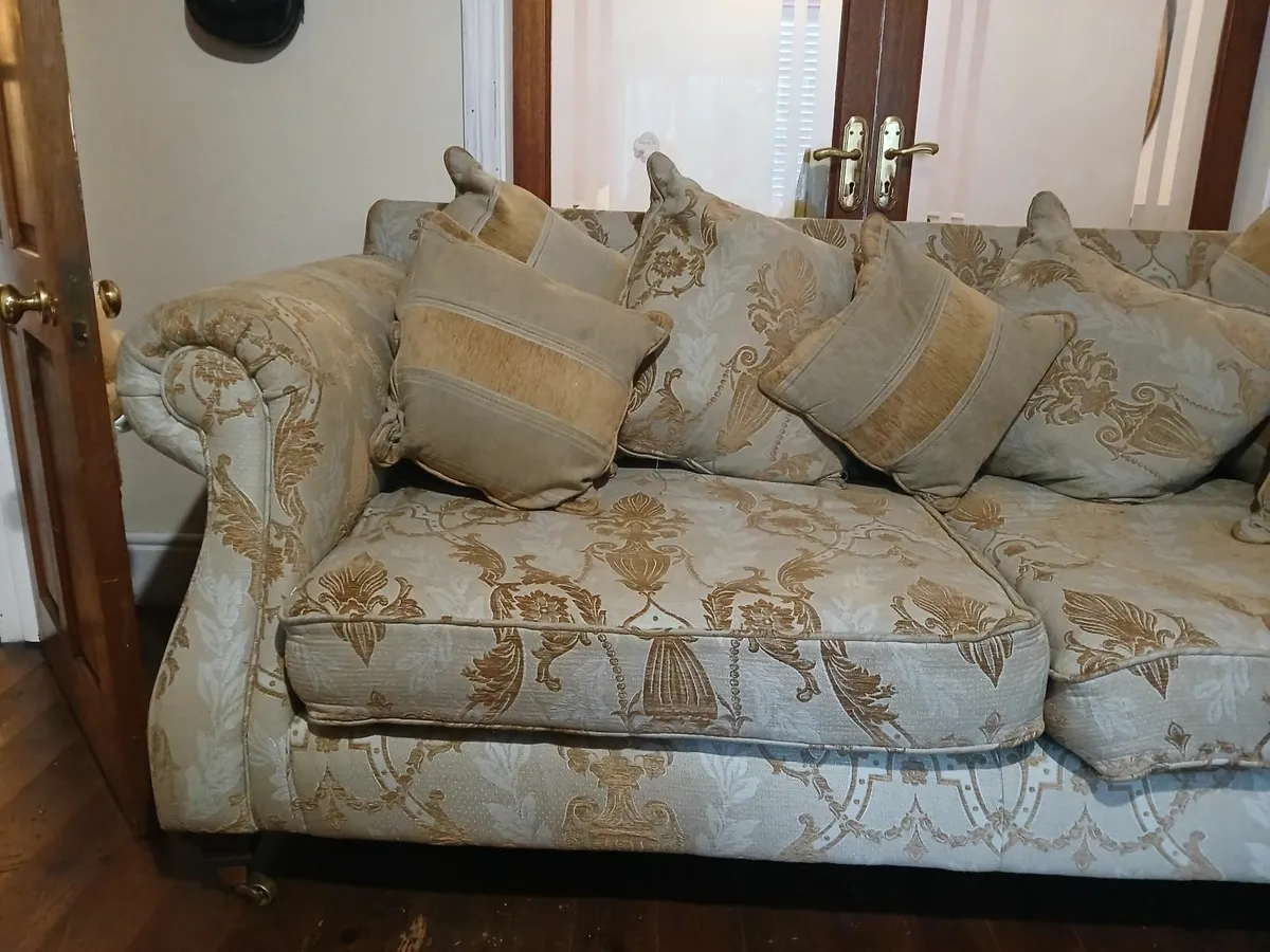 Sofa - Image 3