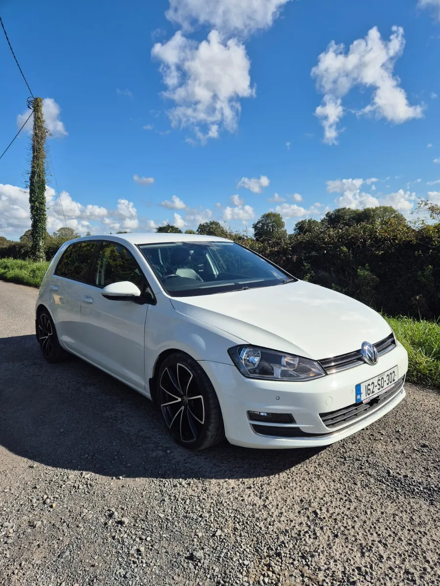 2016 Volkswagen Golf 1.6 tdi highline Beautiful ca - Image 1