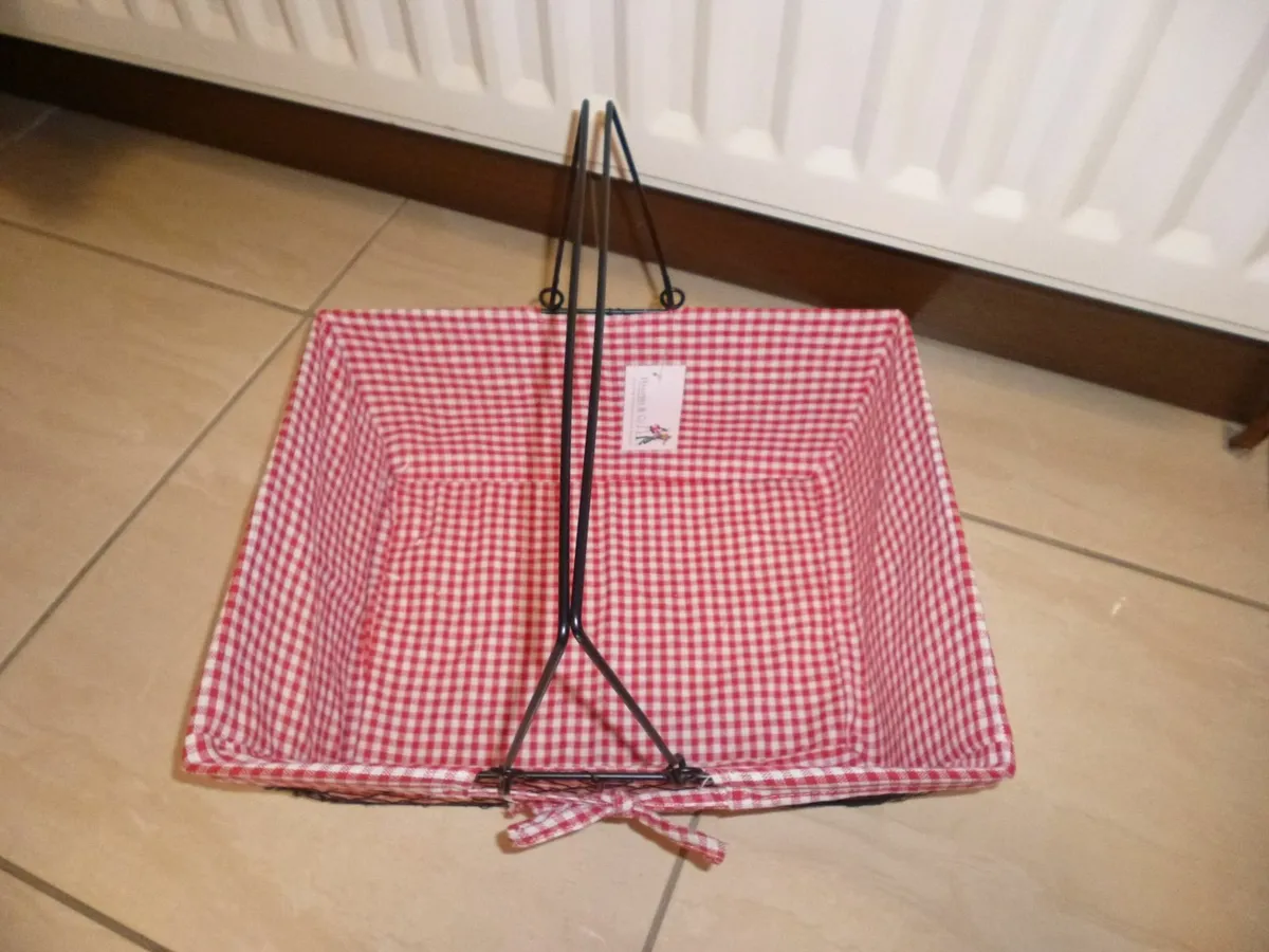 Black Metal Basket with Handles - Image 2