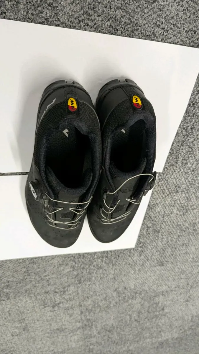 Cycling Shoes - Image 3