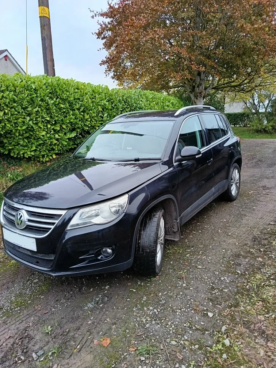 VW TIGUAN 2.0 4 WHEEL DRIVE  BREAKING PARTS - Image 1