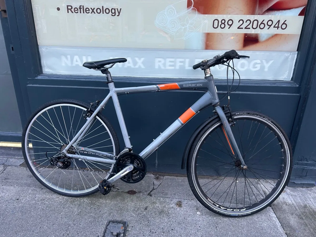 Saracen hybrid bike❗️Open 7 days of the week ❗️ - Image 1