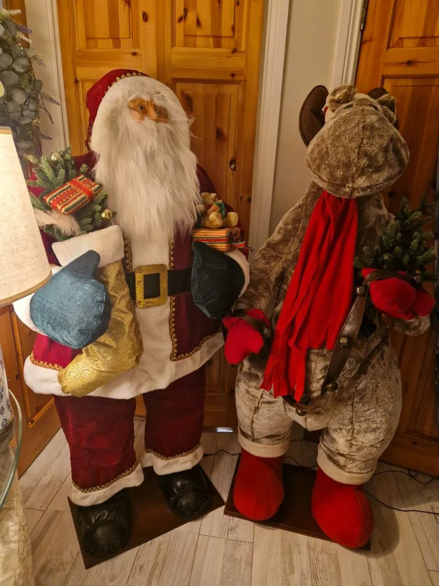 Santa and Mr Moose - Image 2