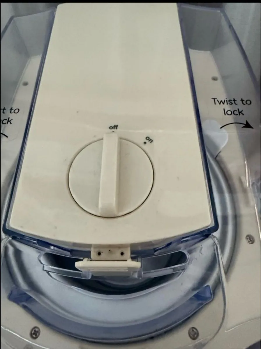 Mr Creations Ice Cream Machine - Image 3