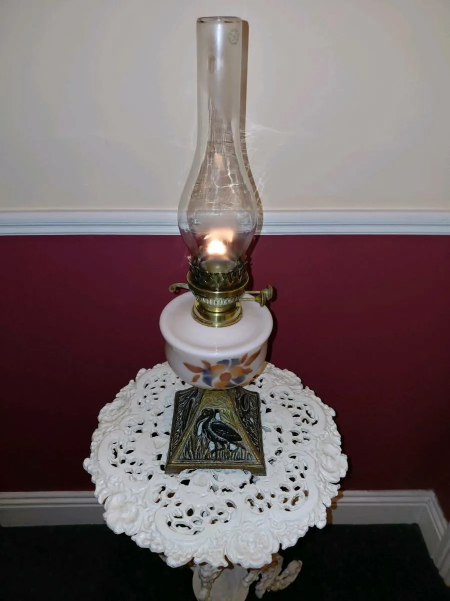 Antique Oil Lamp - Image 1