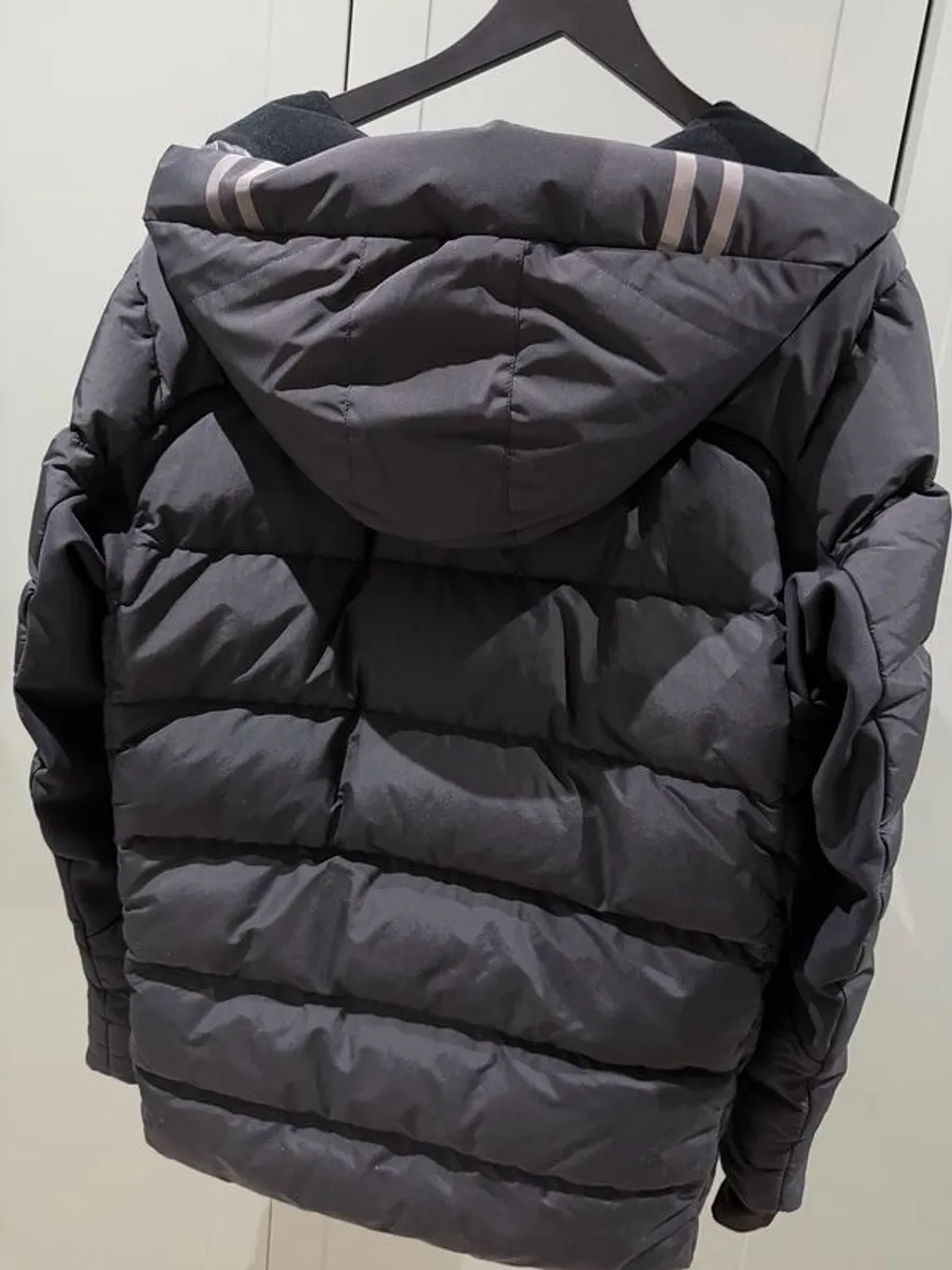 Canada Goose Hybridge Jacket - Image 4