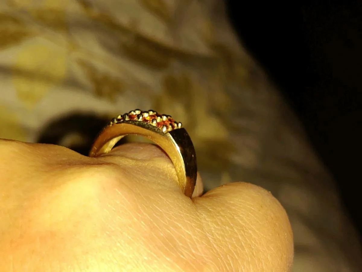 RARE, HUGE ORANGE SAPPHIRES, 9CT Gold 7 Gram Ring - Image 4