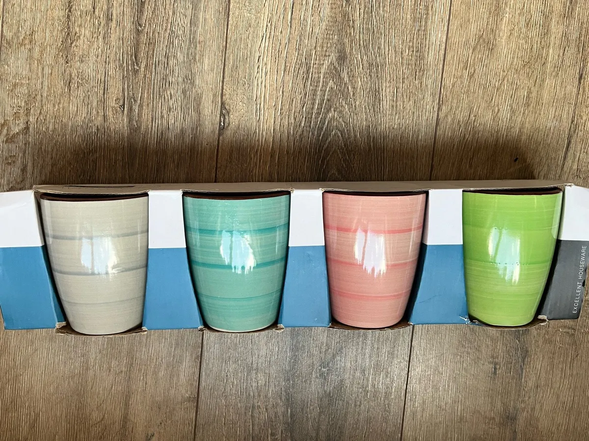 Me packed mugs - Image 3