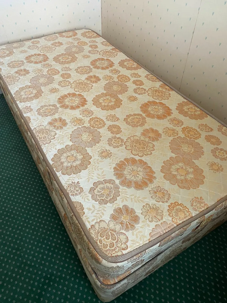 Single Divan Bed - Image 1