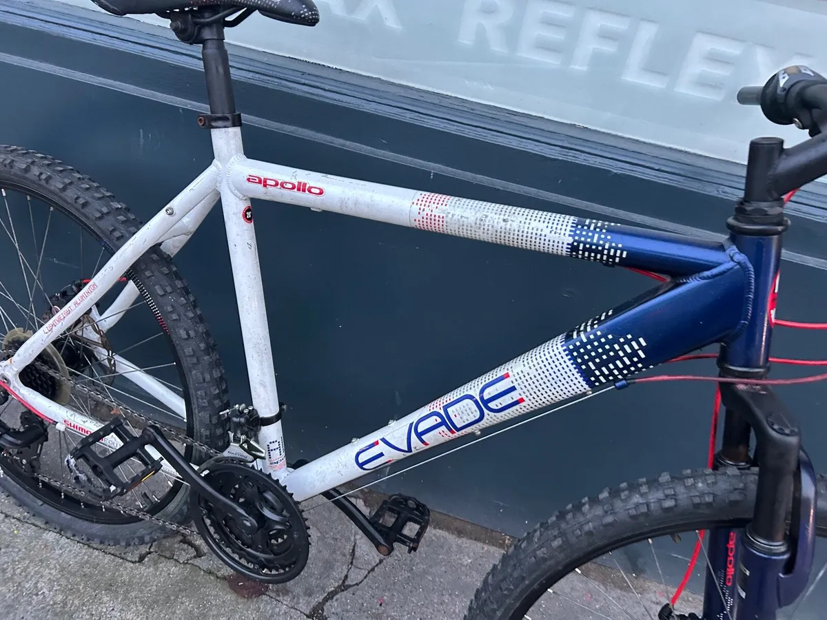 Apollo Evade ❗️Open 7 days of the week ❗️ - Image 4