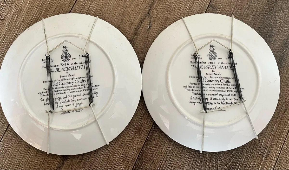 Two plates - Image 2