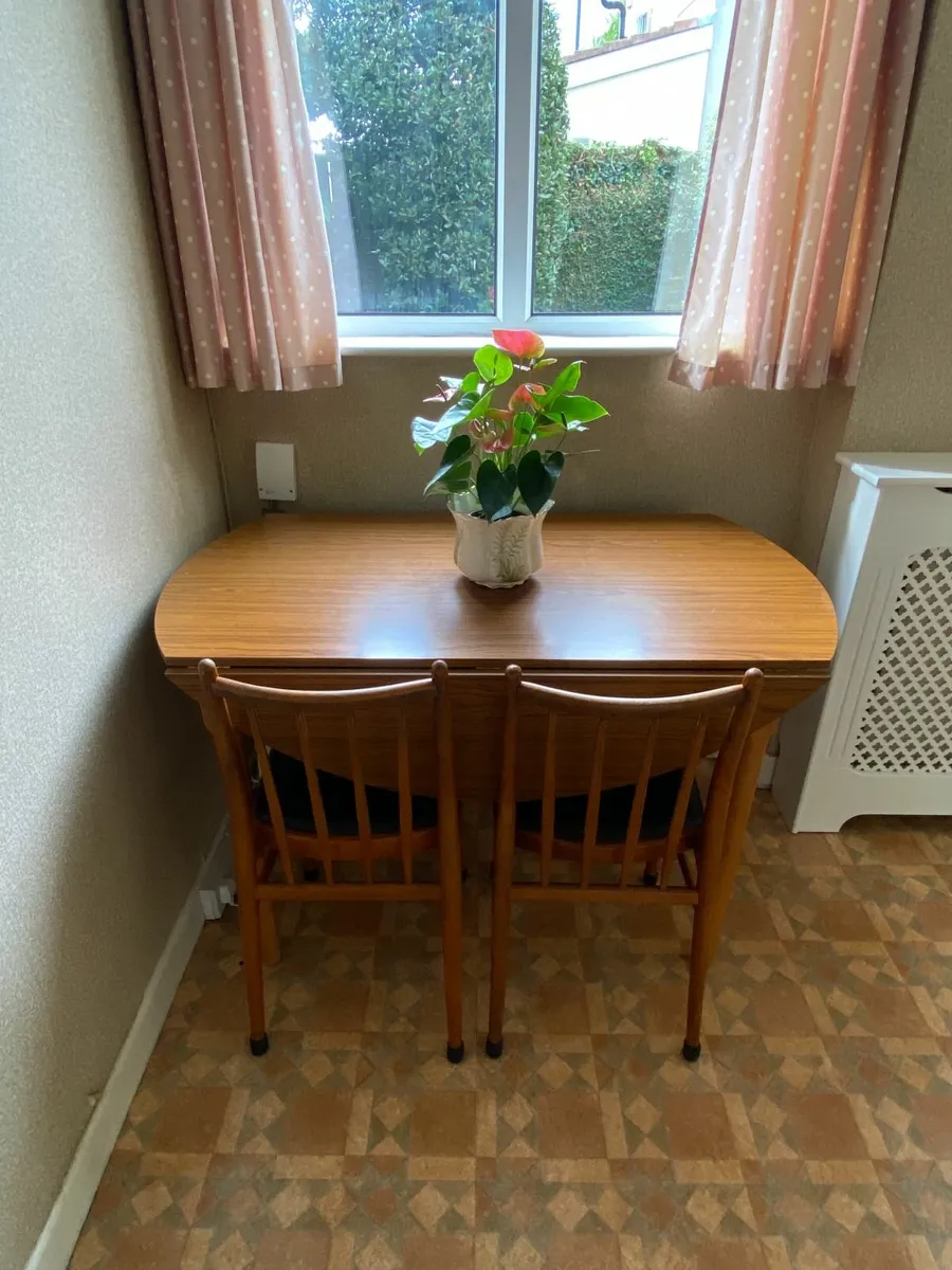 Kitchen Table and  3 Chairs - Image 2