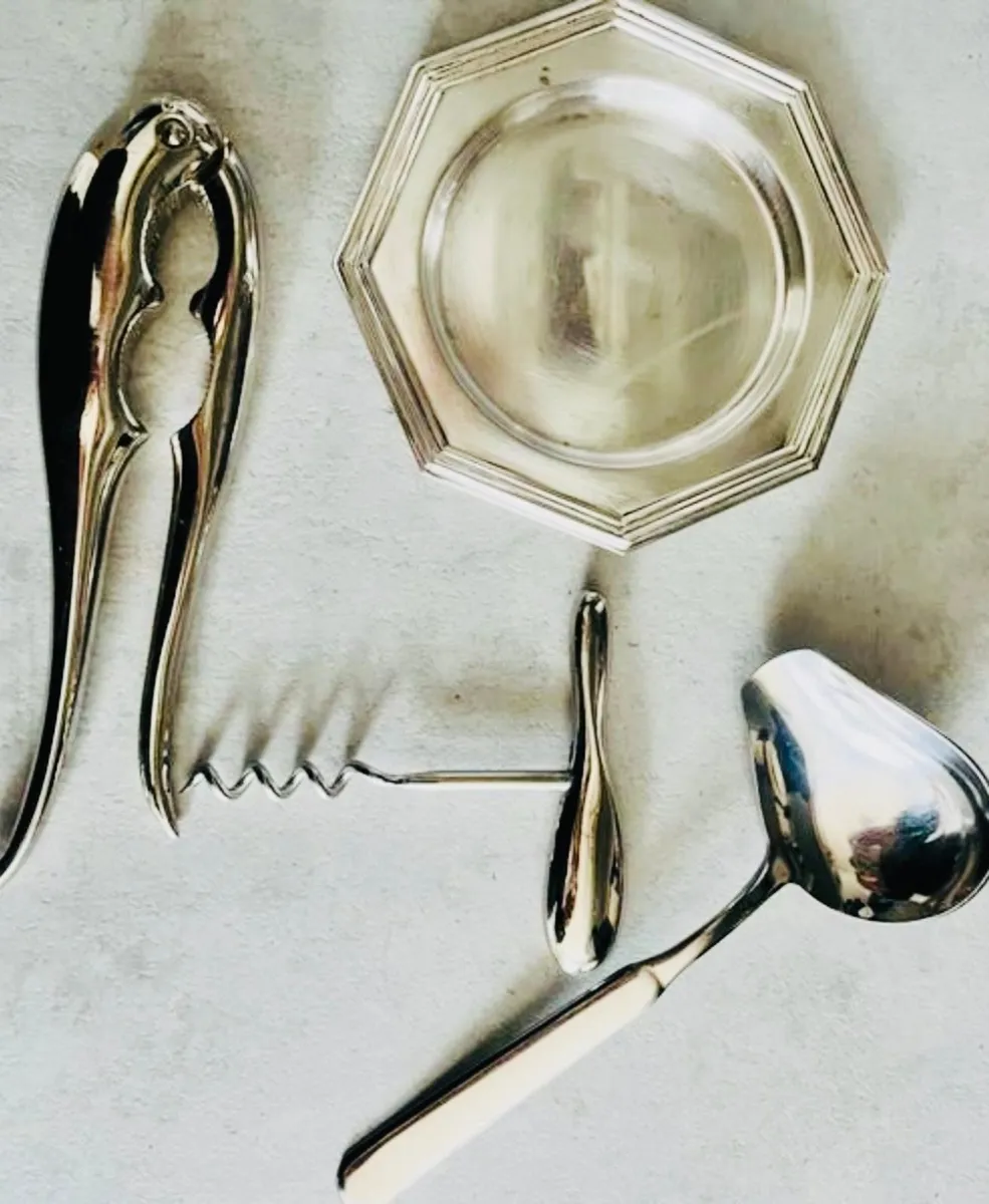 Bundle of items - Image 2