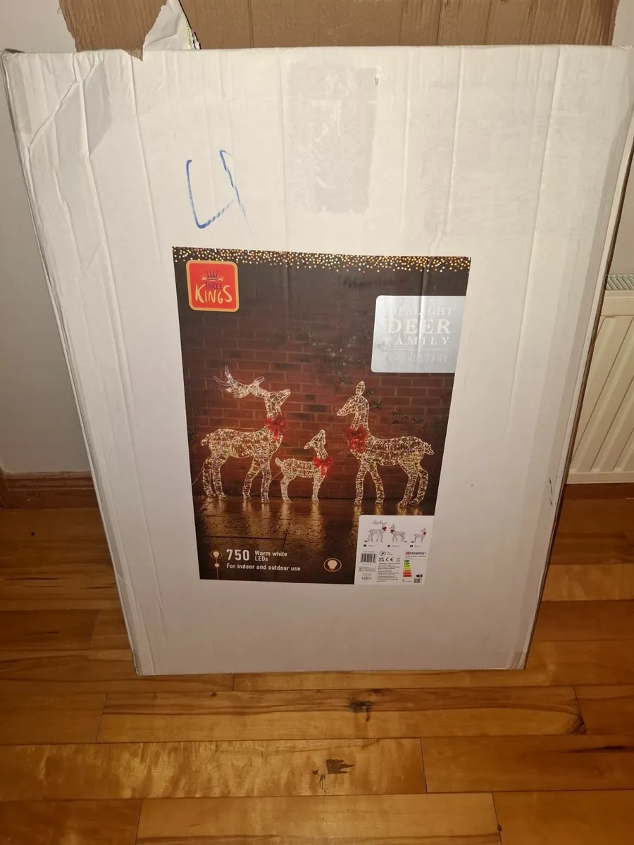 Deer Family - Image 4