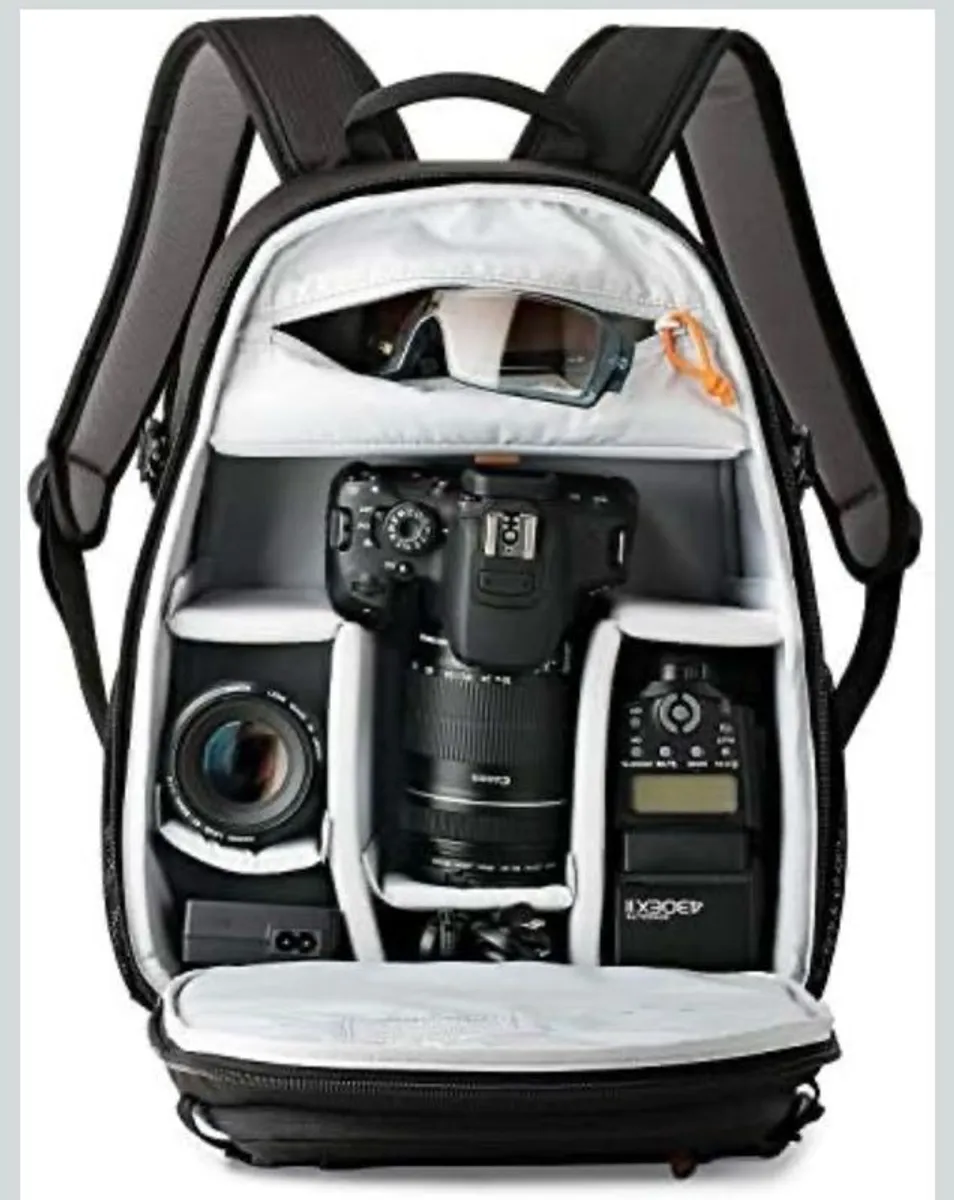 LowePro Tahoe Camera Bag - Image 3