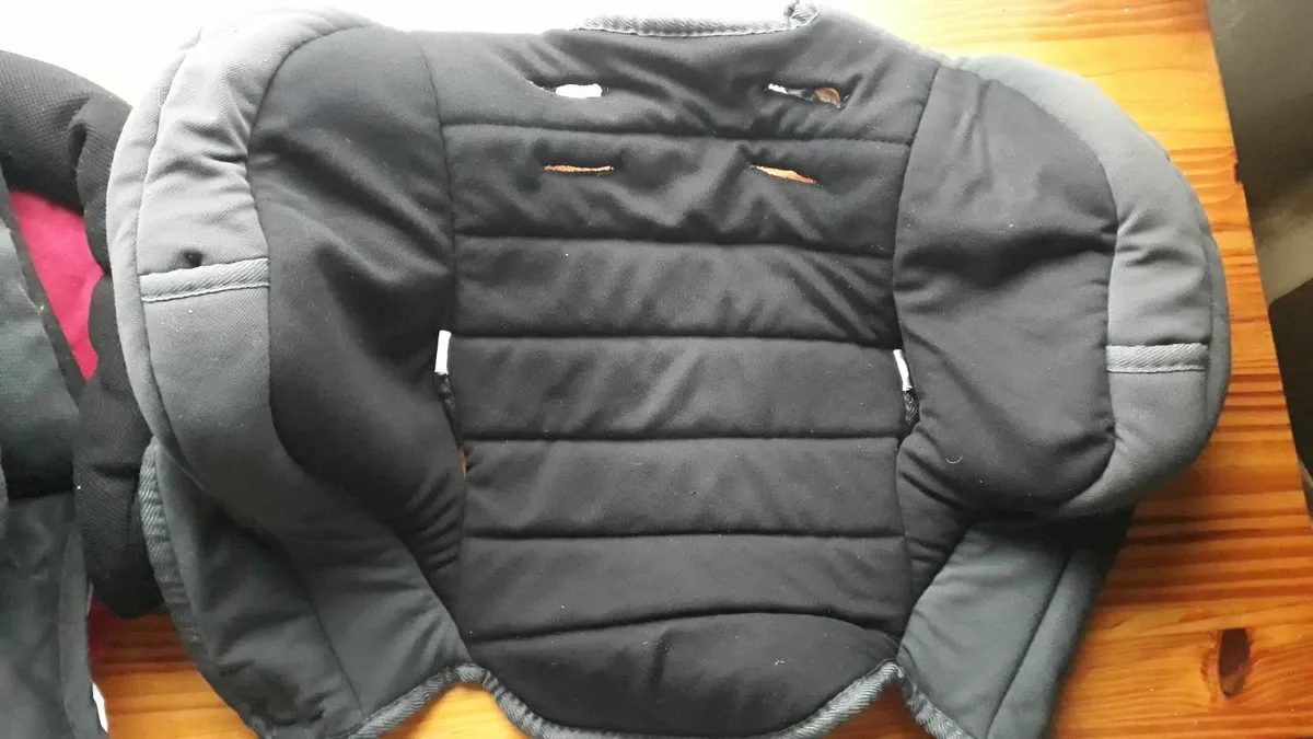 Free Maxi Cosy Car Seat - Image 4