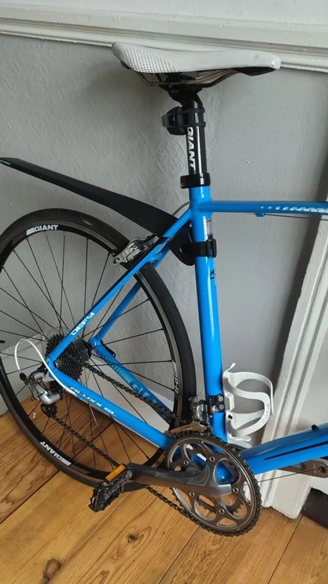 Bike Giant Defy aluxx SL size L IMMACULATE - Image 1