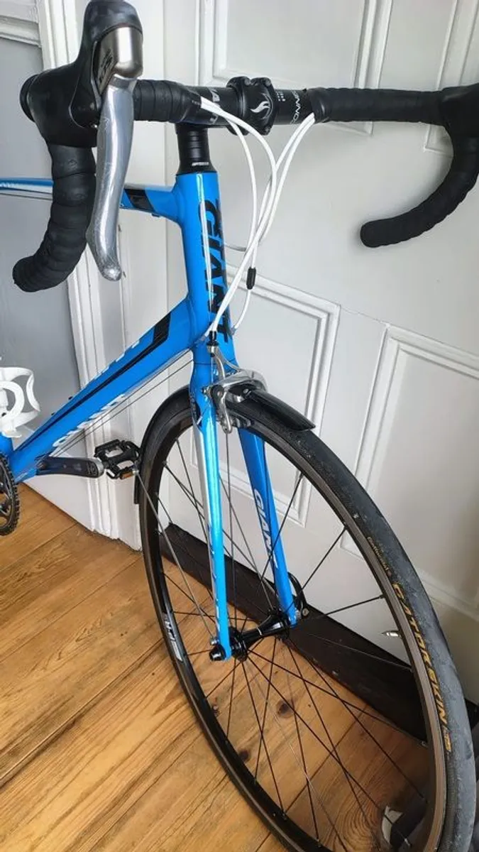 Bike Giant Defy aluxx SL size L IMMACULATE - Image 4