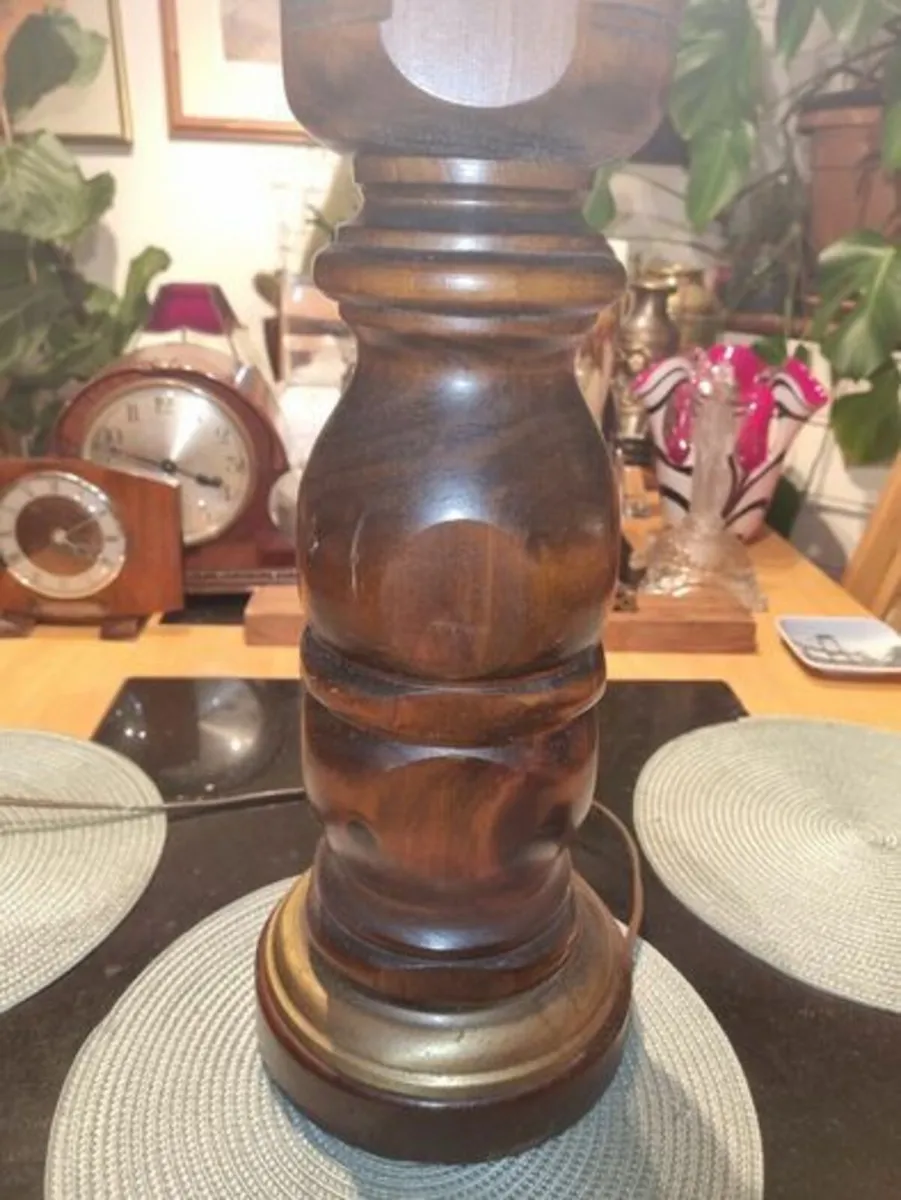 Large wooden American lamp - UL. - Image 2